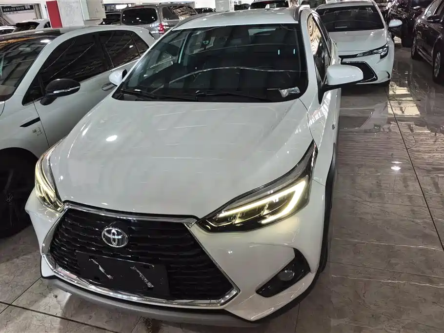 TOYOTA YARIS L ZHIXUAN