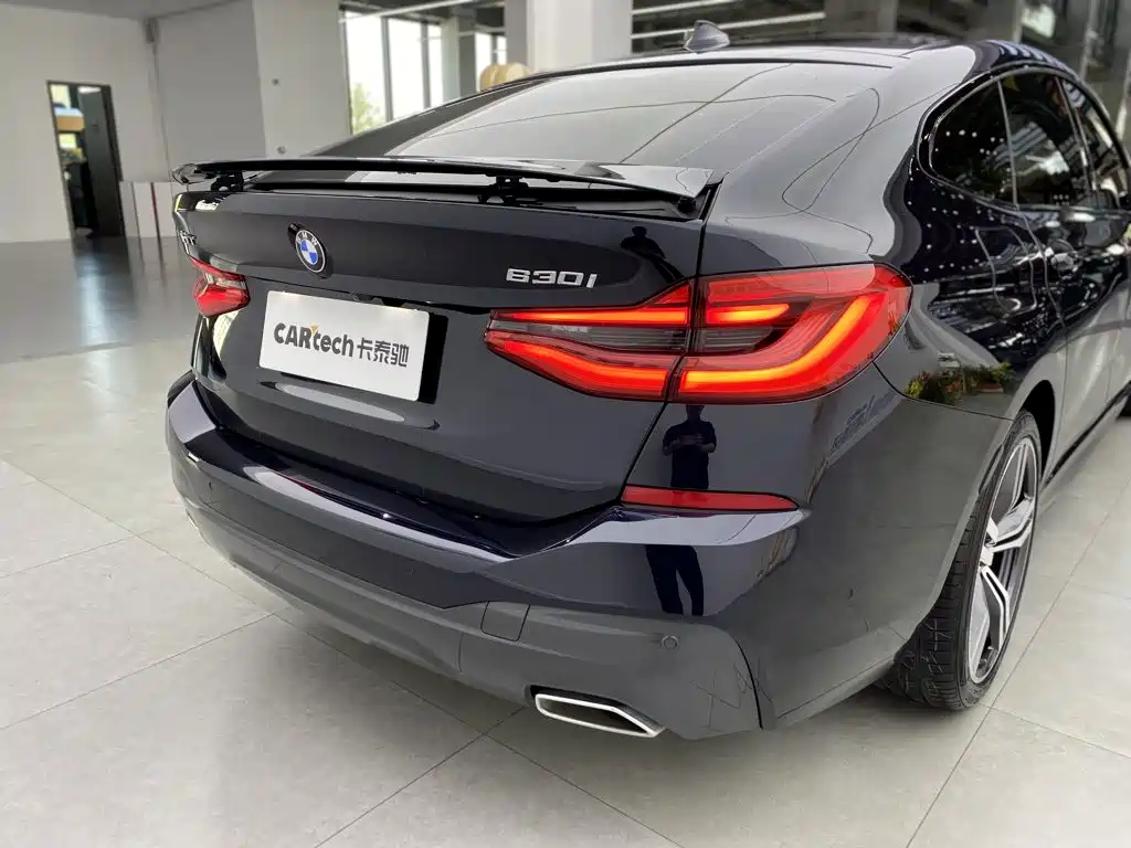 BMW 6 Series GT — миниатюра 8