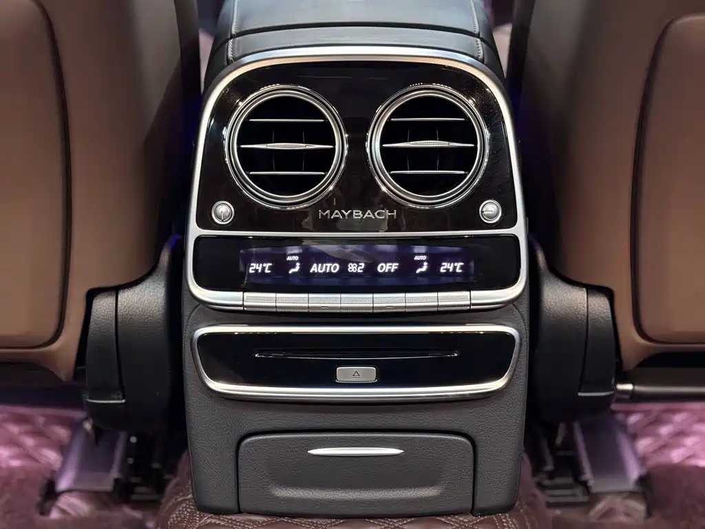 Mercedes-Benz S-Class — миниатюра 30