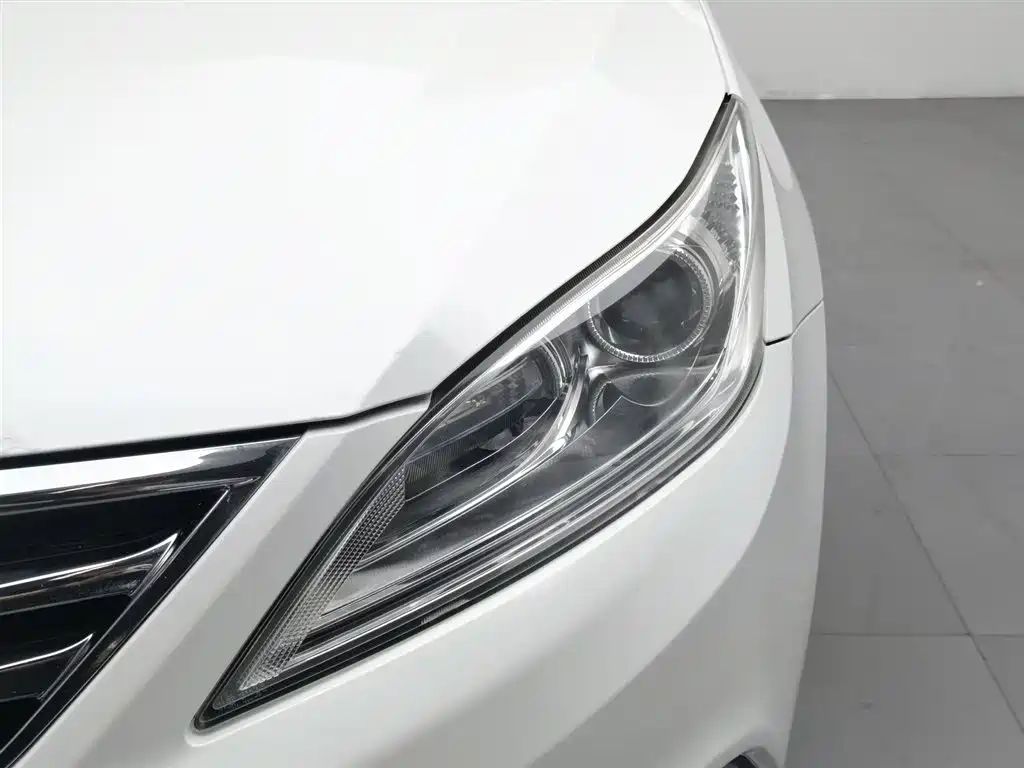Changan Eado 2015 1.6L AT Luxury