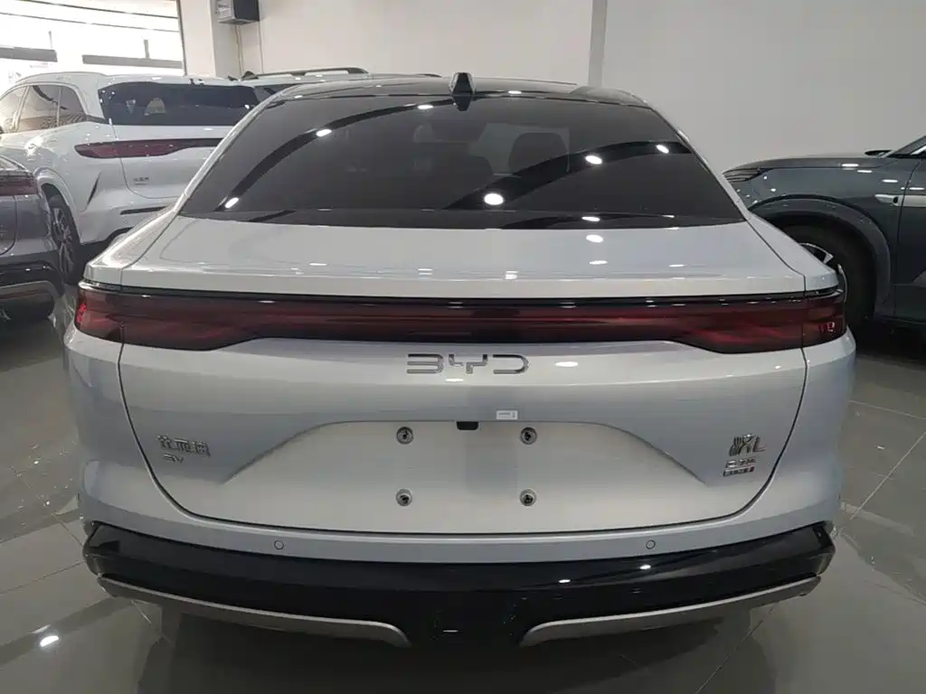 BYD Han L 2025 EV Flagship
