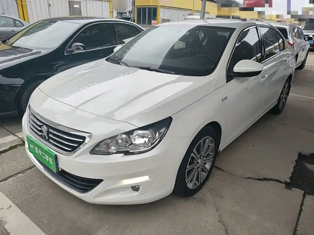 Peugeot 408 2016