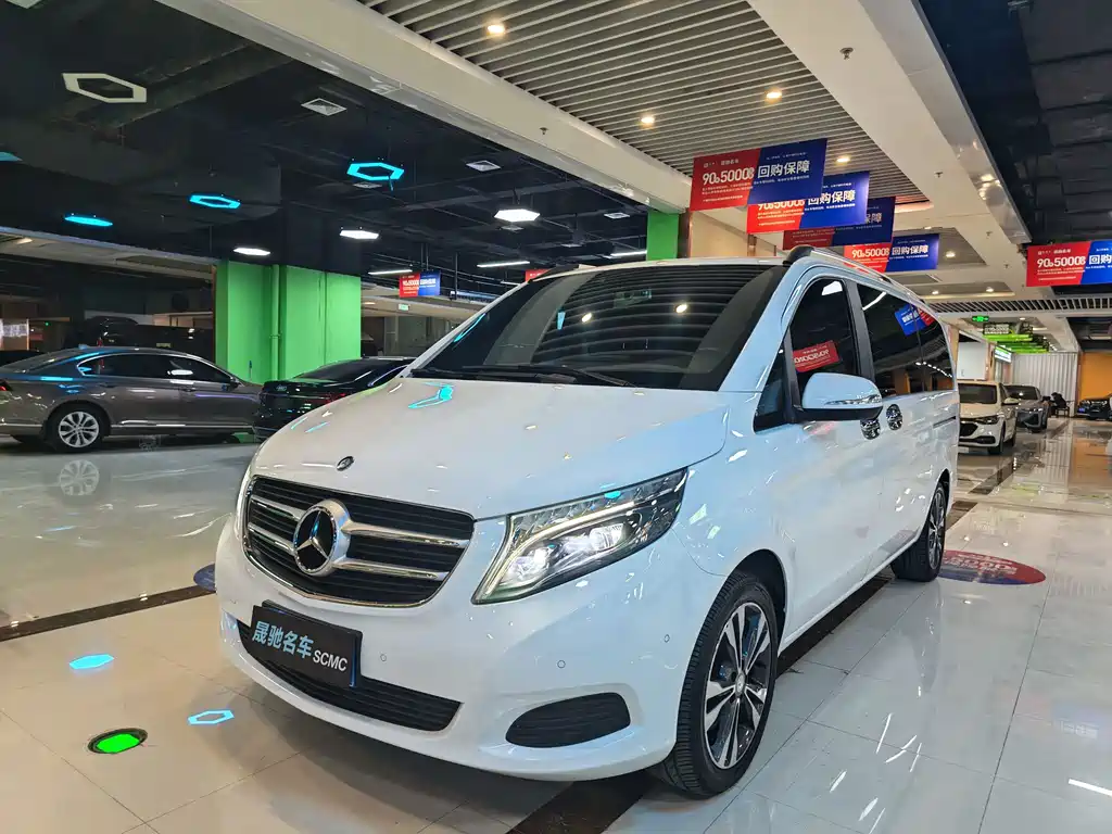 Mercedes-Benz V-Class — миниатюра 2