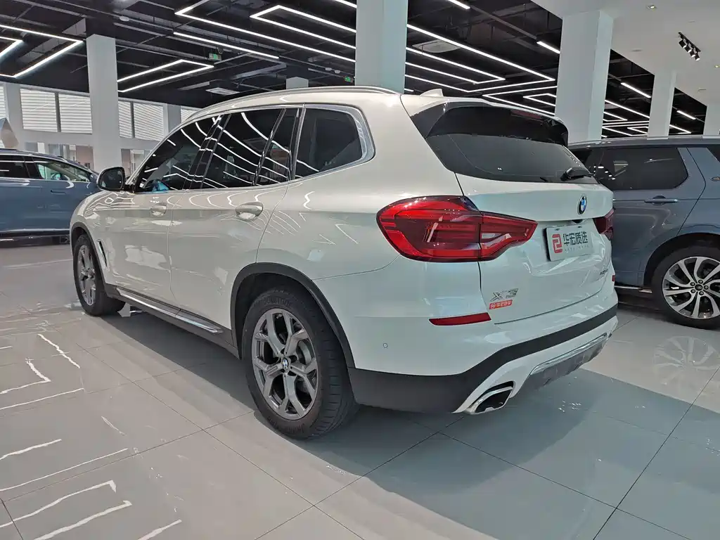 BMW X3 — миниатюра 3