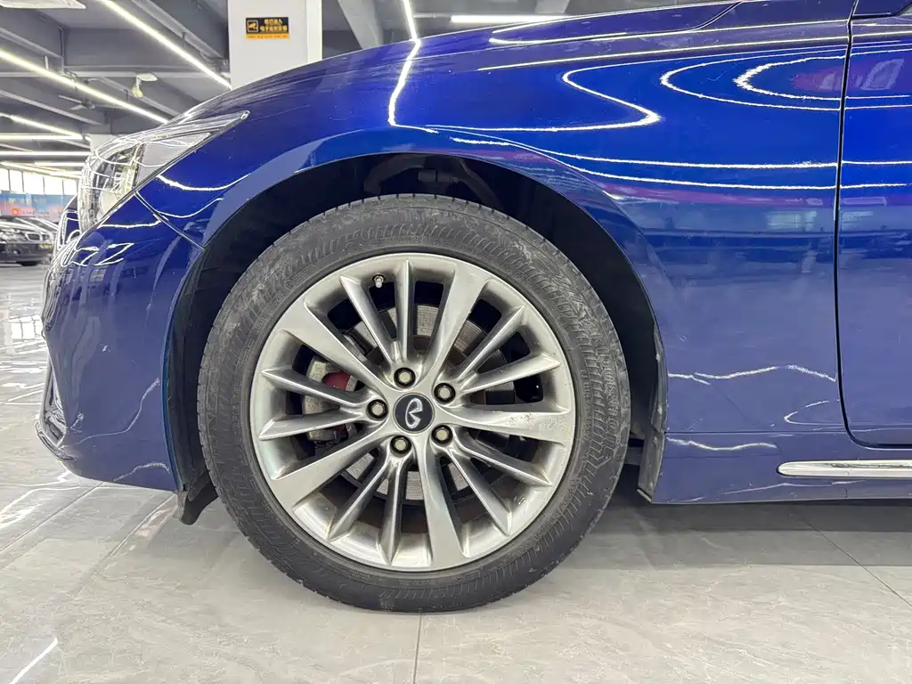 Infiniti Q50L — миниатюра 6