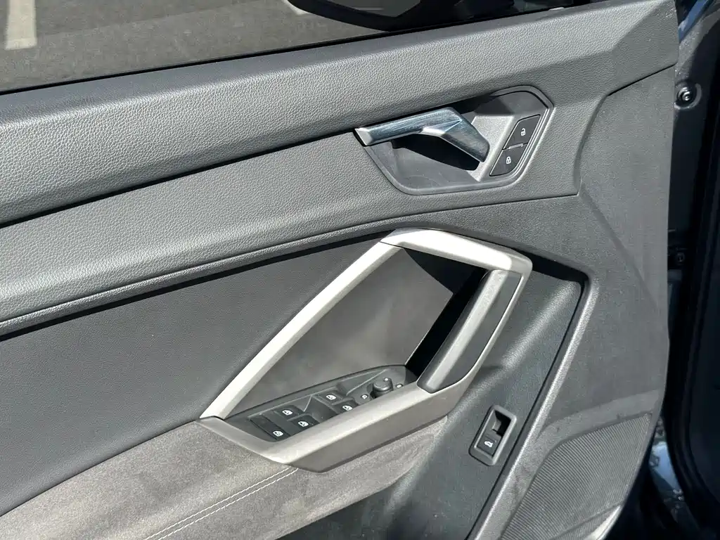 Audi Q3 — миниатюра 21