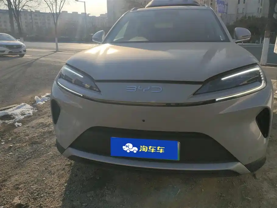 BYD SEA LION 07 DM I