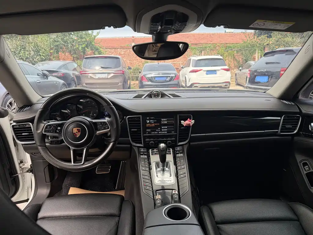 Porsche Panamera — миниатюра 14
