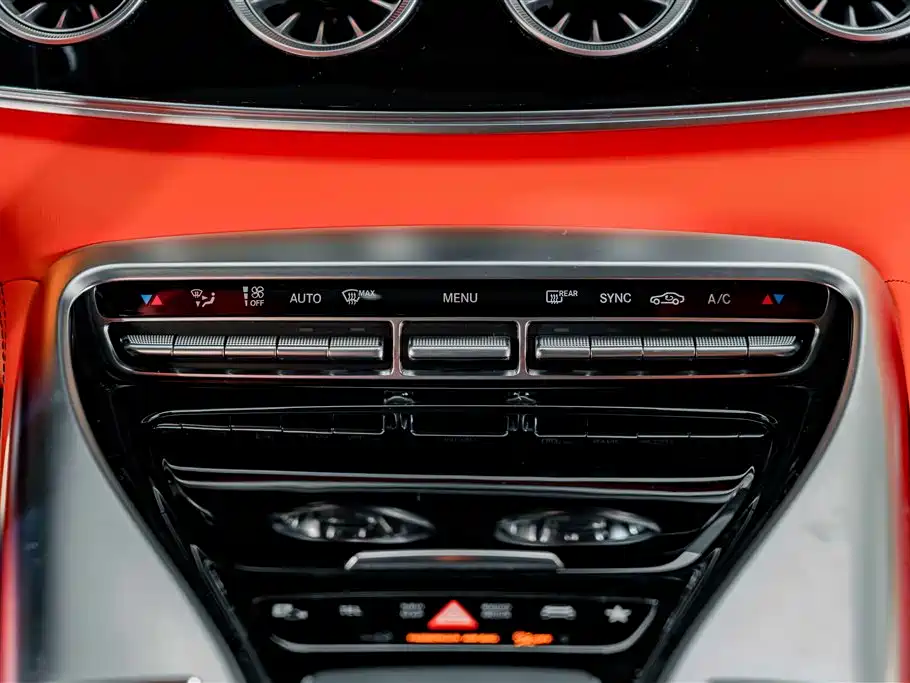 Mercedes-Benz AMG GT — миниатюра 14