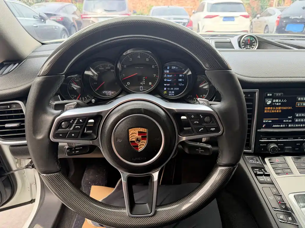 Porsche Panamera — миниатюра 15