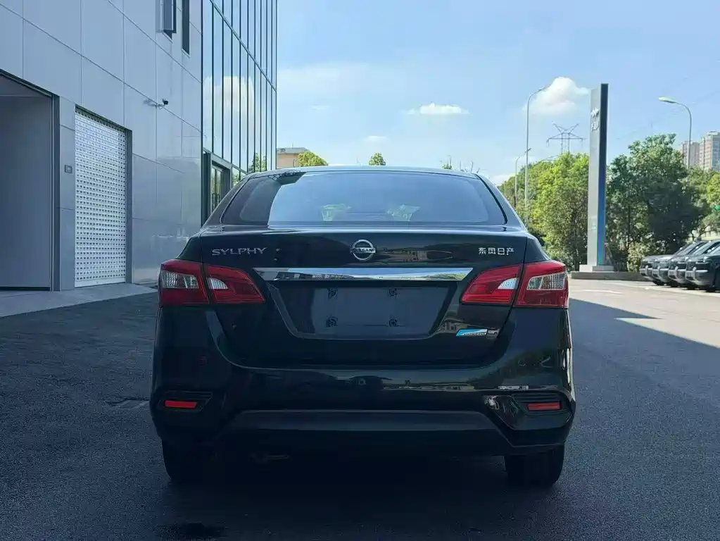 Nissan Sylphy — миниатюра 5