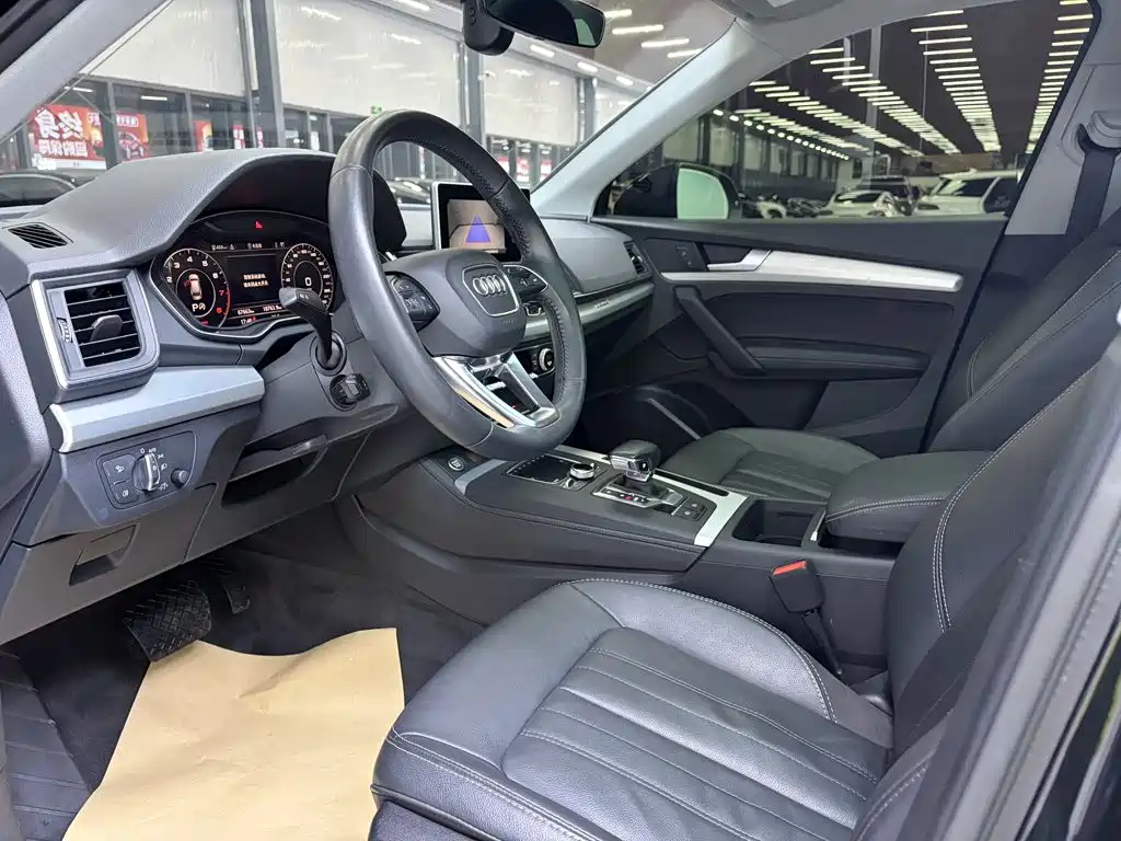Audi Q5L — миниатюра 10