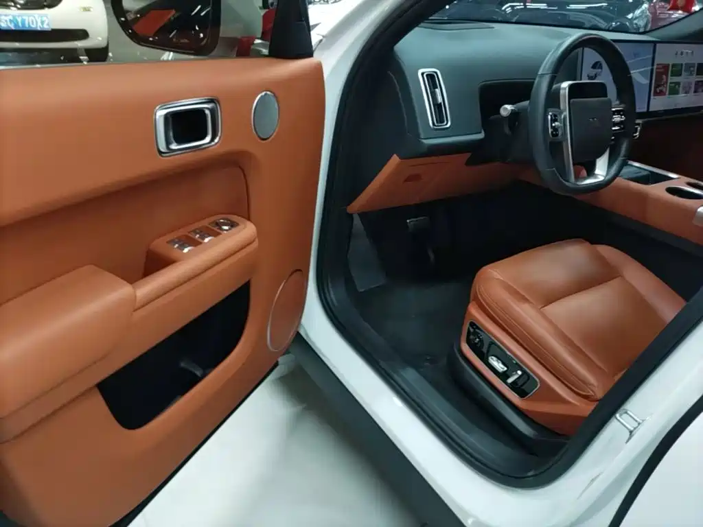 Li Auto Li L7 — миниатюра 16