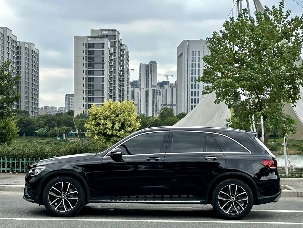 Mercedes-Benz GLC — миниатюра 3