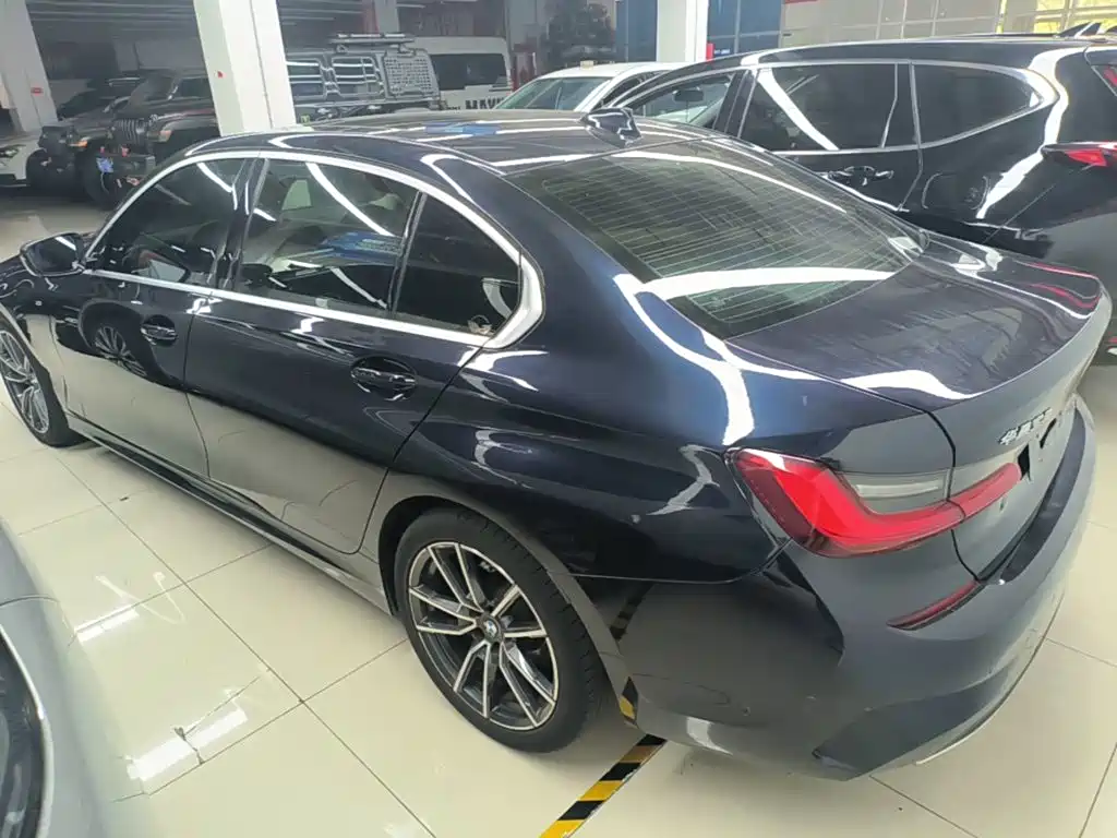 BMW 3 Series — миниатюра 5