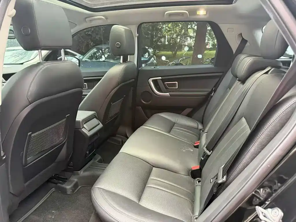 Land Rover Discovery Sport — миниатюра 5