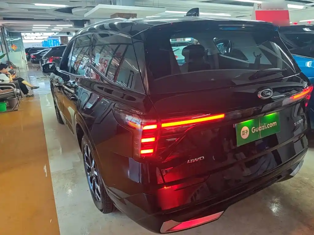 Ford Edge — миниатюра 5
