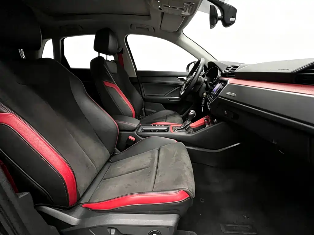 Audi Q3 — миниатюра 14