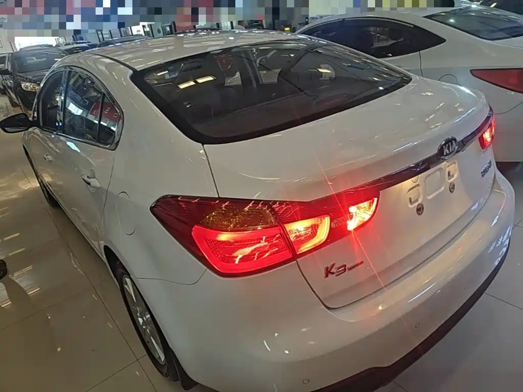 Kia K3 — миниатюра 5