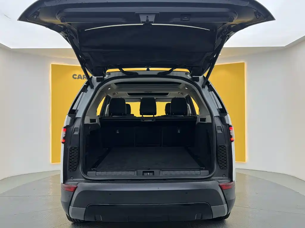 Land Rover Discovery — миниатюра 4