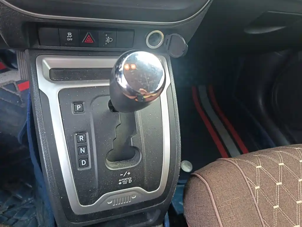 Jeep Compass (Import) — миниатюра 17