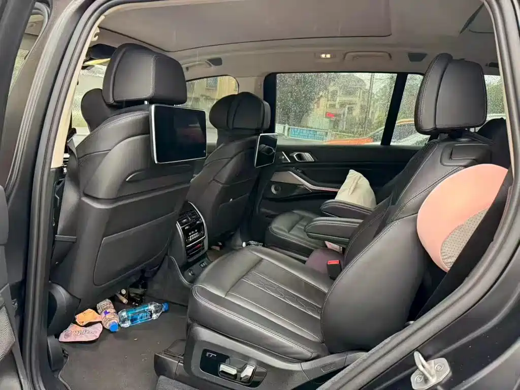 BMW X7 — миниатюра 3