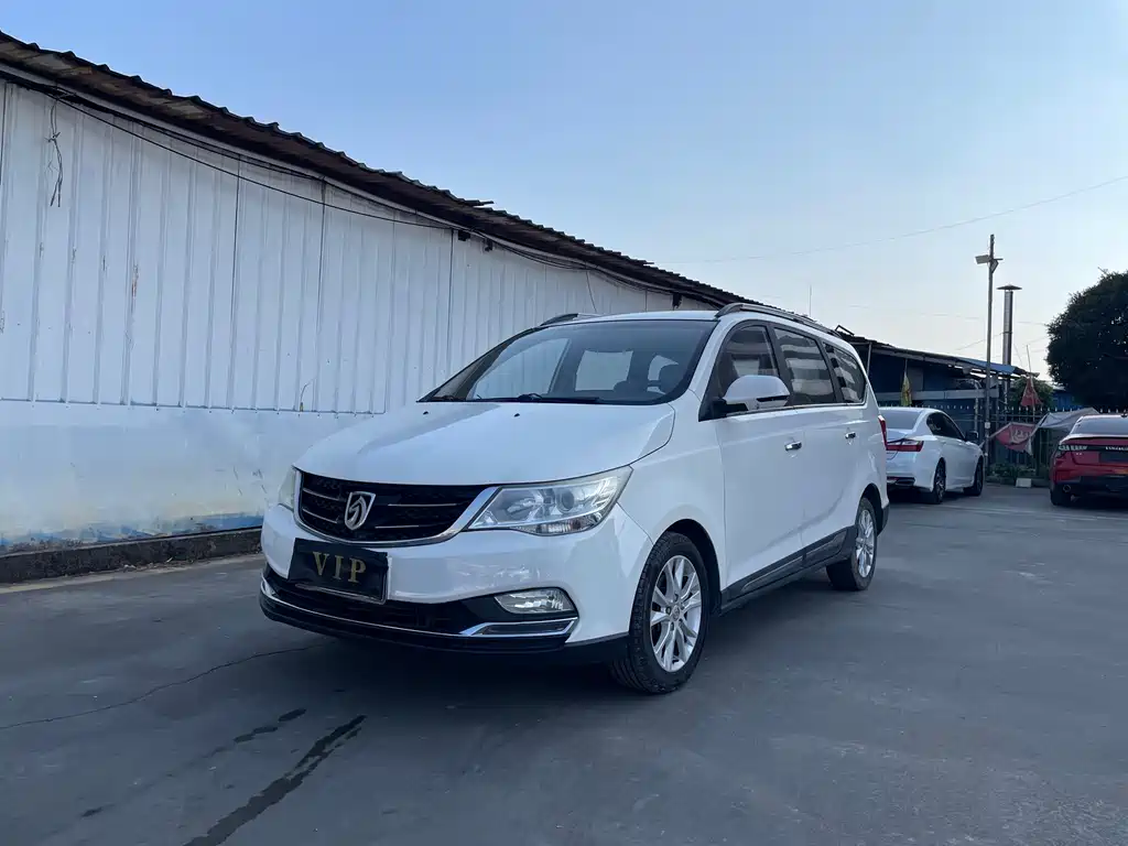 BAOJUN 730