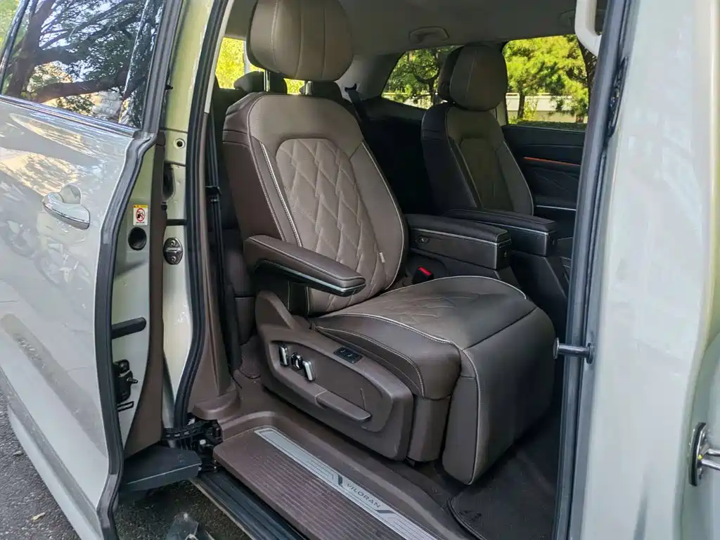 Volkswagen Viloran — миниатюра 12