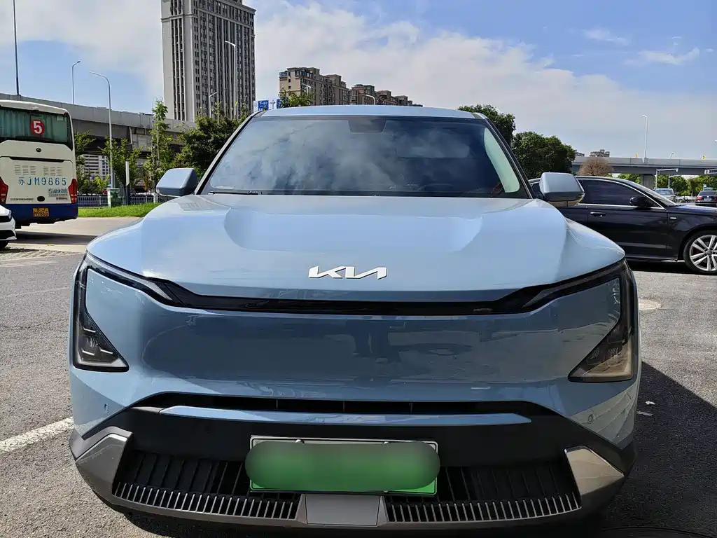 Kia EV5 — миниатюра 2