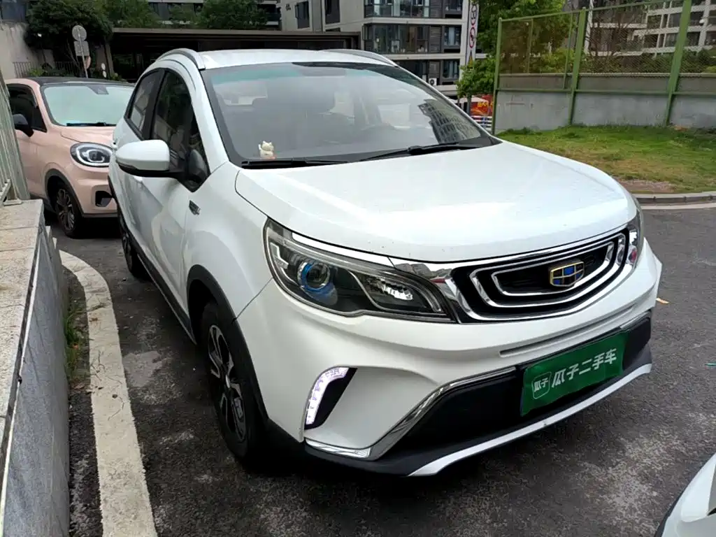 Geely Vision X3 — миниатюра 4