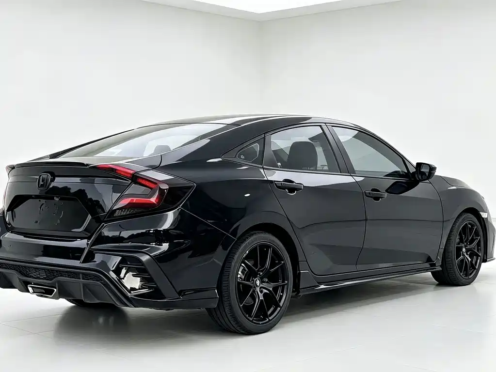 Honda Civic — миниатюра 7