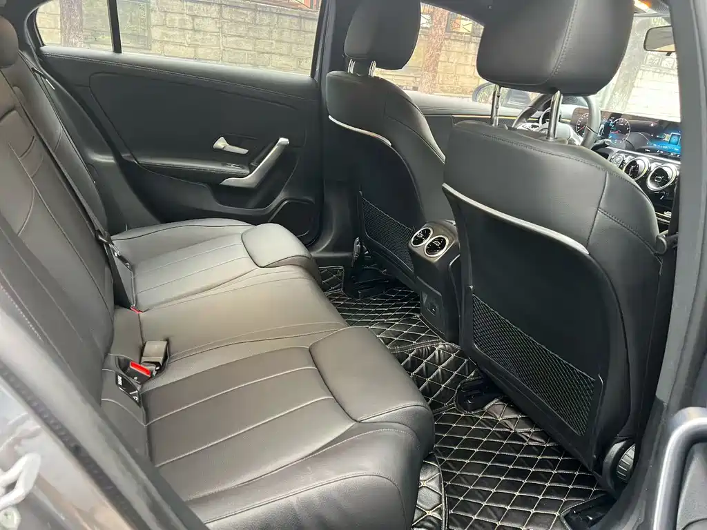 MERCEDES-BENZ A CLASS