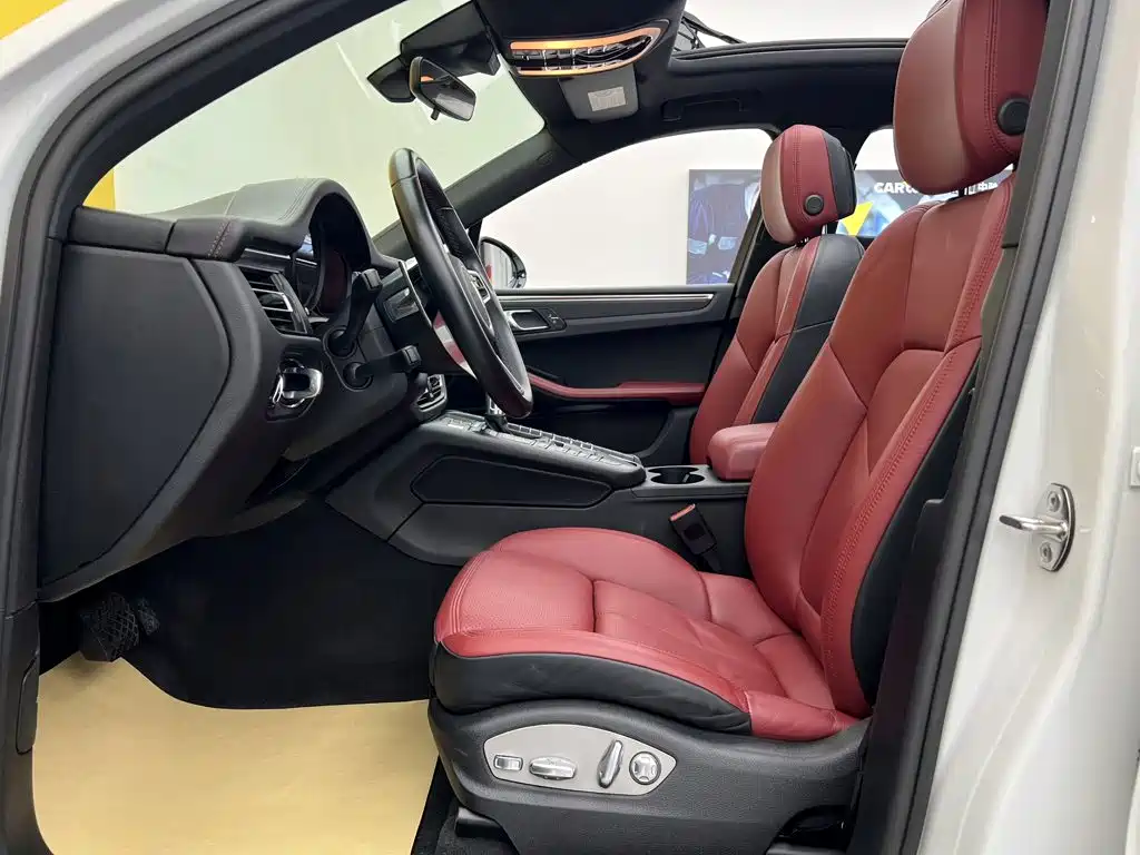 Porsche Macan — миниатюра 19