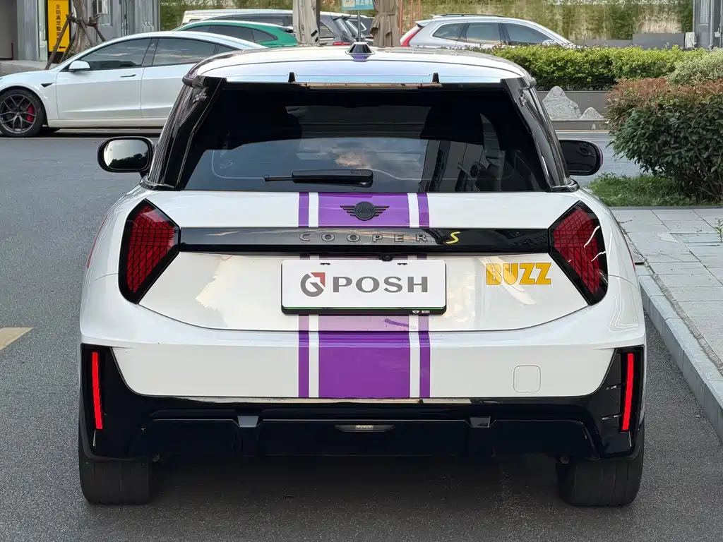 MINI MINI COOPER EV — миниатюра 5