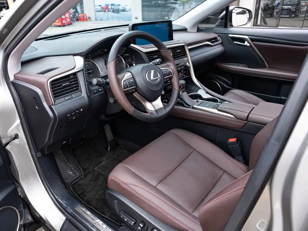 Lexus RX — миниатюра 9