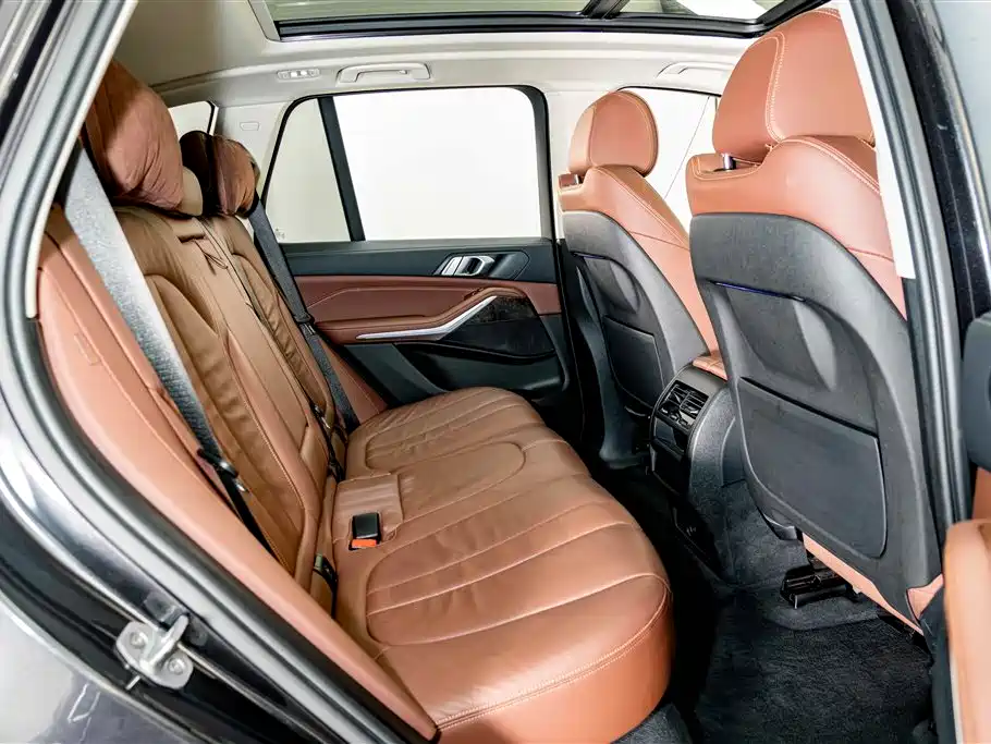BMW X5 (Import) — миниатюра 21