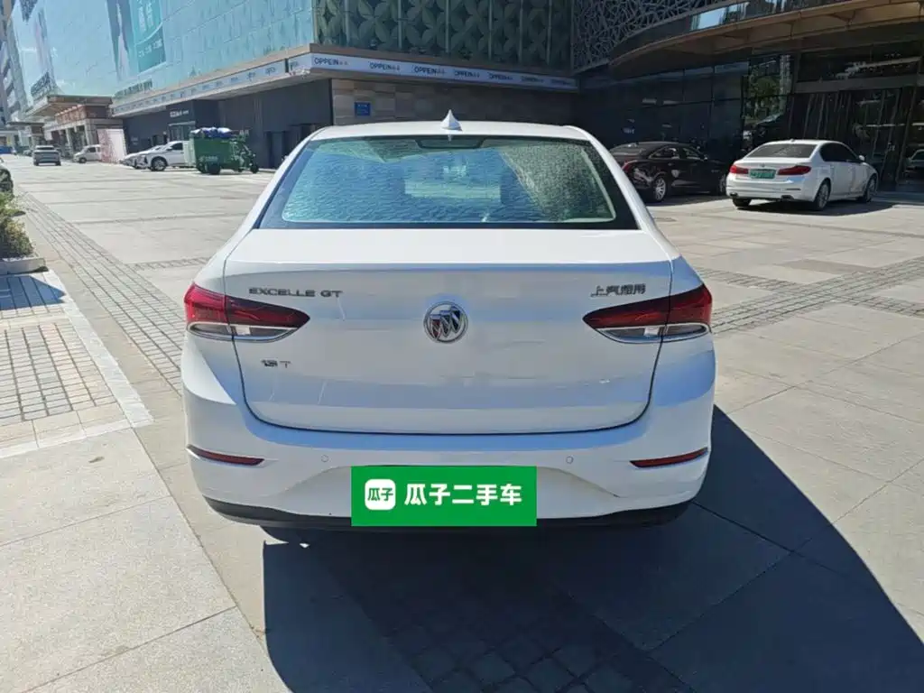 Buick Excelle — миниатюра 6