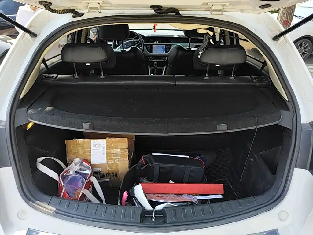 Geely Vision X3 — миниатюра 19