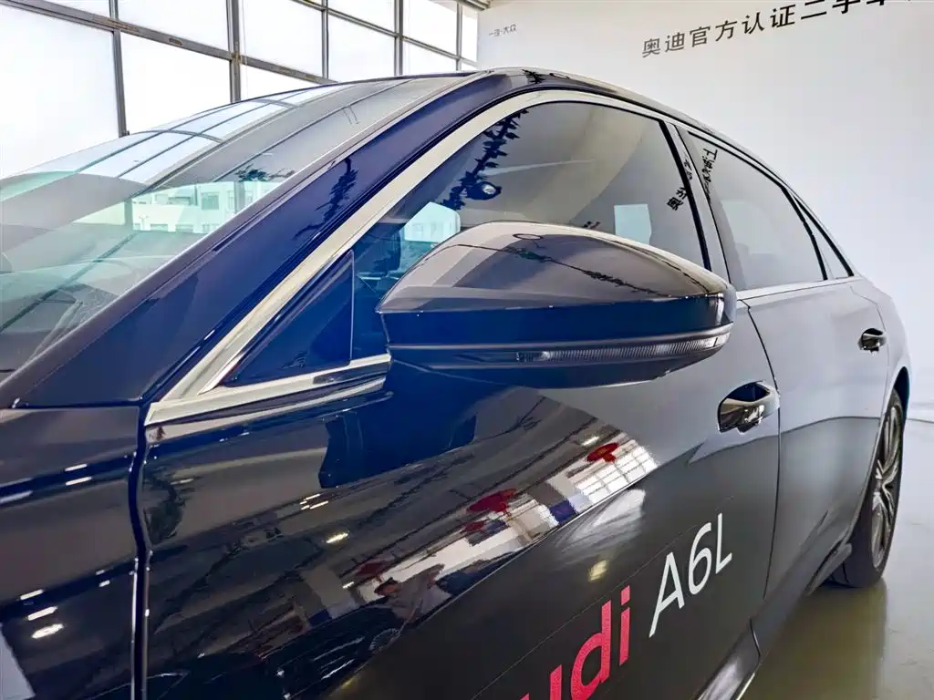 Audi A6L 2025 45 TFSI quattro
