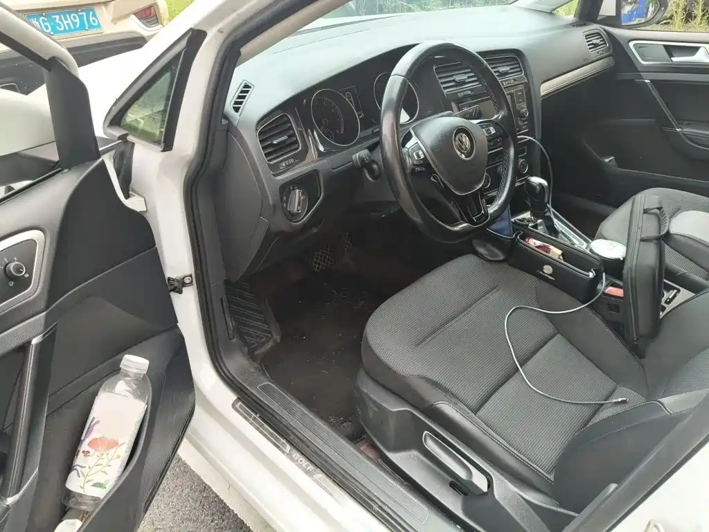 Volkswagen Golf — миниатюра 14