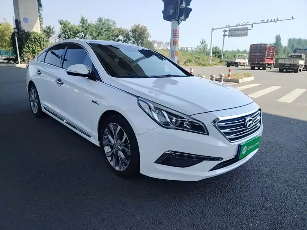 Hyundai Sonata — миниатюра 4