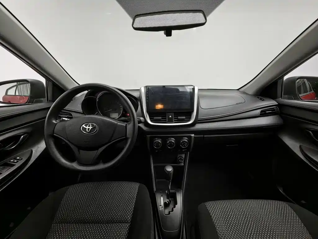 Toyota Vios — миниатюра 5
