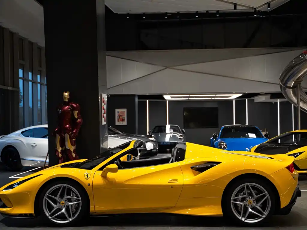 Ferrari F8 — миниатюра 4