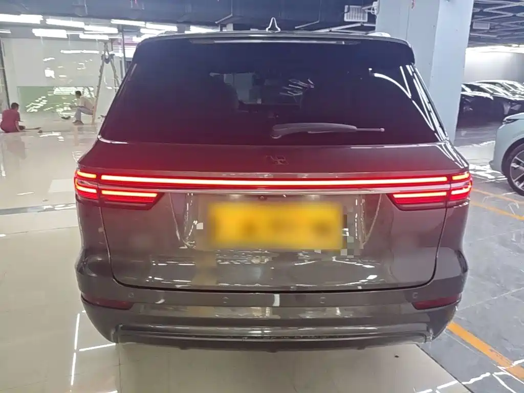 Li Auto Li ONE — миниатюра 6