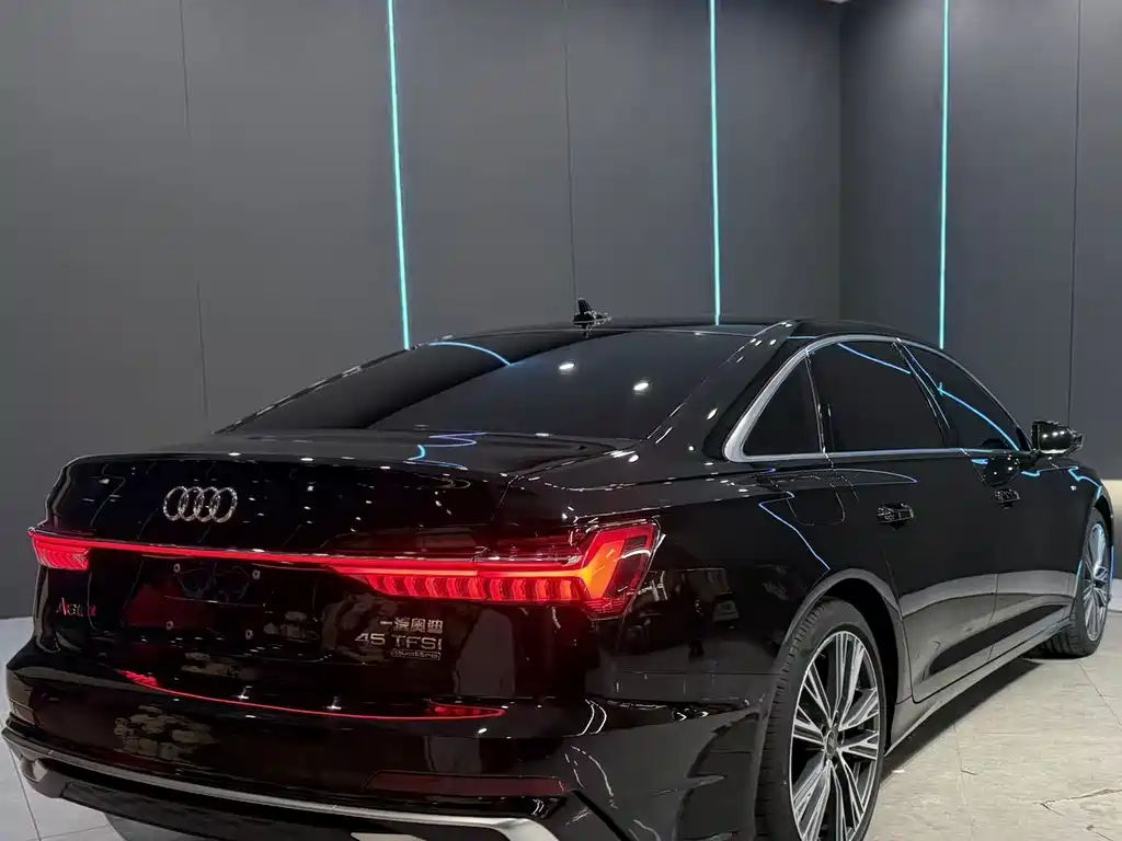 Audi A6L — миниатюра 6