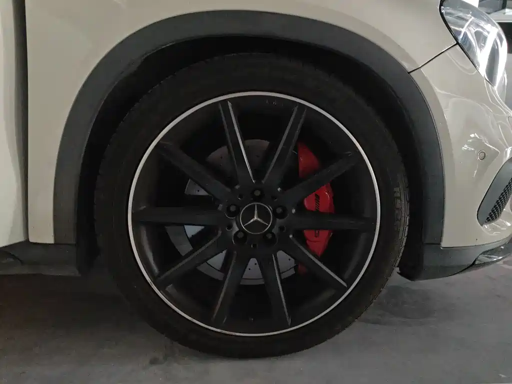 Mercedes-Benz GLA AMG — миниатюра 4