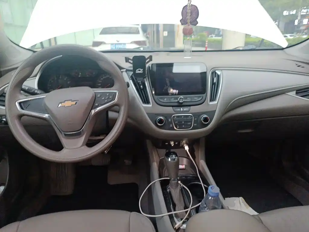Chevrolet Malibu XL — миниатюра 10