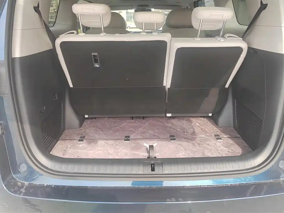 LANTU AUTOMOBILE LANTU DREAMER