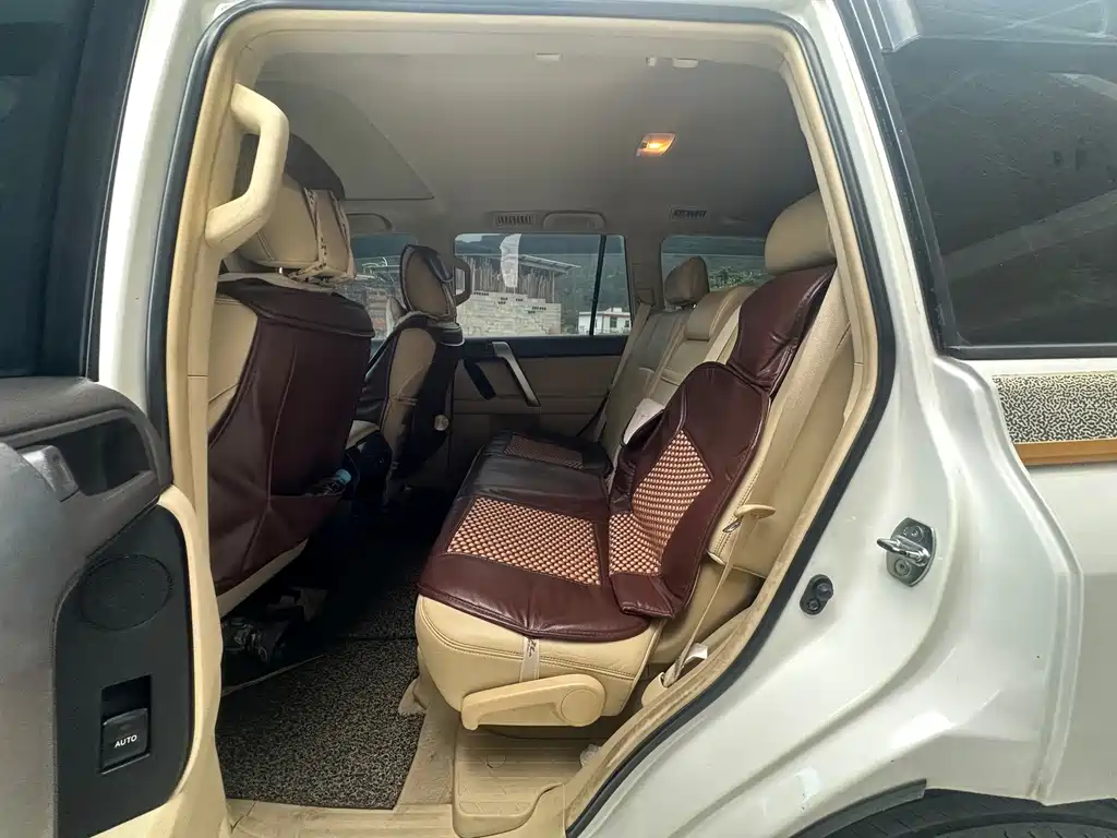 Toyota Prado — миниатюра 7