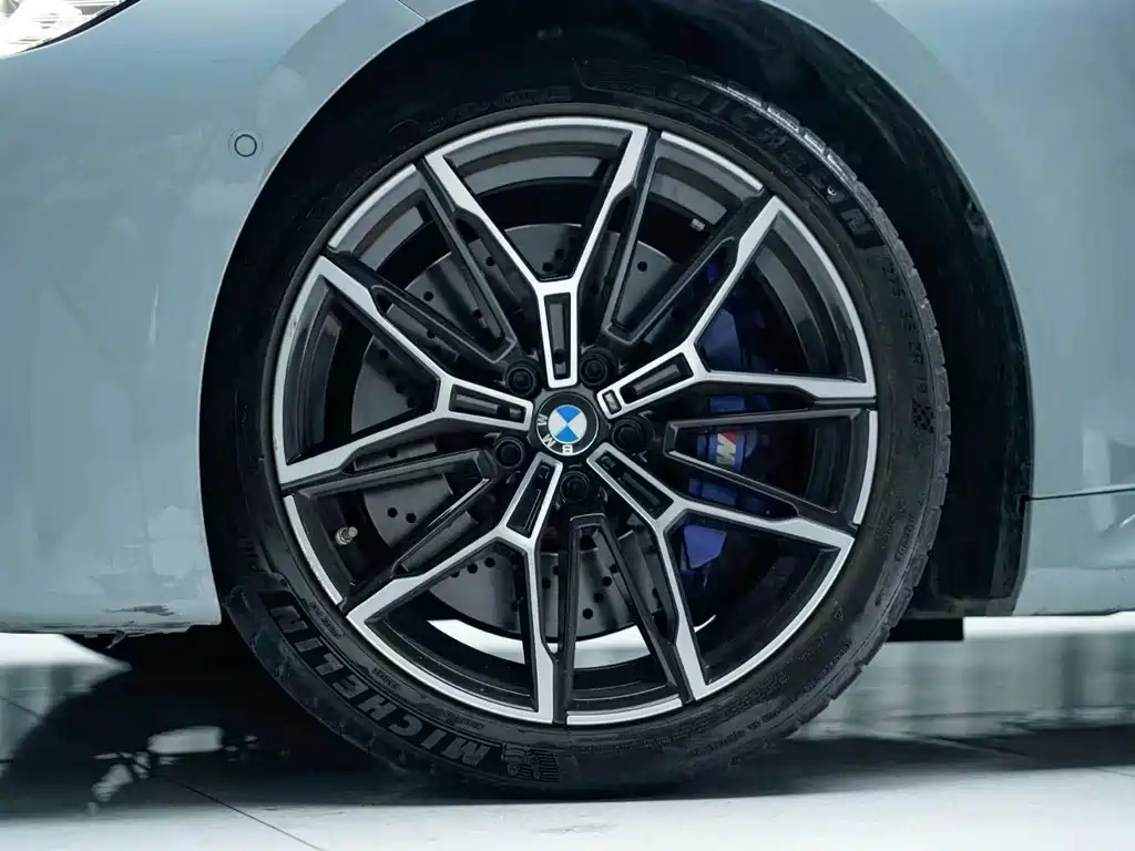 BMW M2 — миниатюра 13